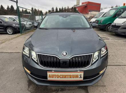 Škoda - Octavia