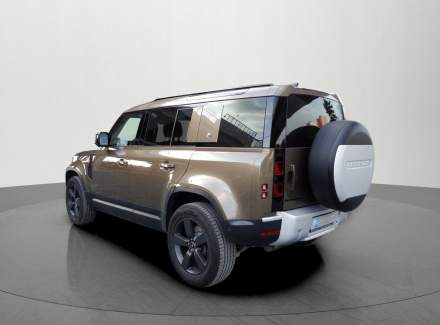 Land Rover - Defender