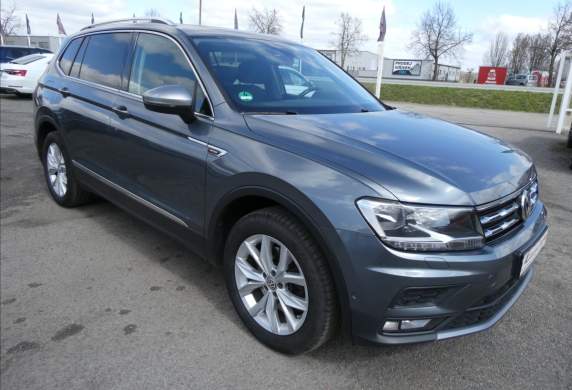 Volkswagen - Tiguan