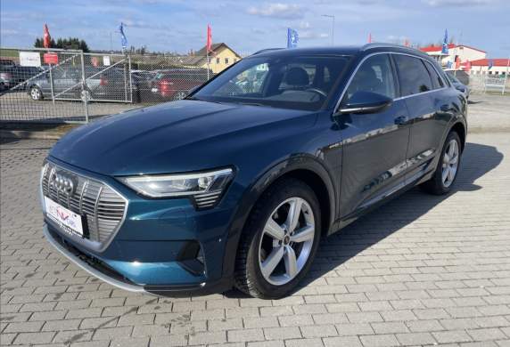 Audi - E-tron