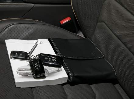 Volkswagen - Touareg