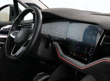 Volkswagen - Touareg