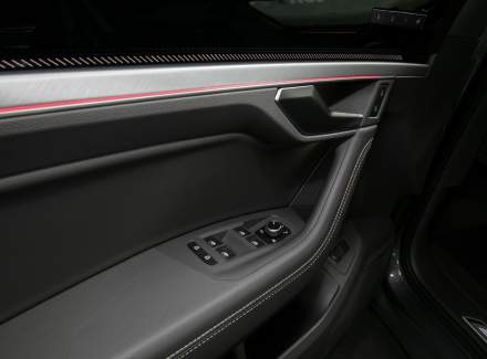 Volkswagen - Touareg