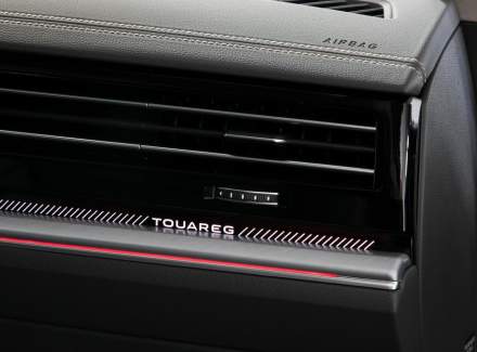 Volkswagen - Touareg