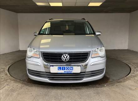 Volkswagen - Touran