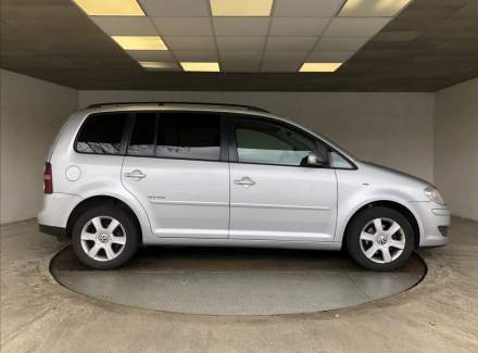 Volkswagen - Touran