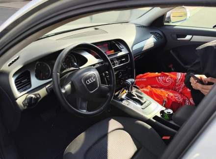 Audi - A4