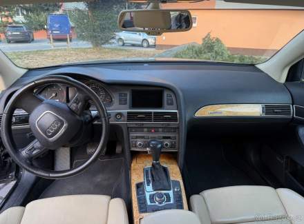Audi - A6