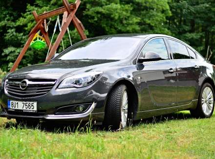 Opel - Insignia