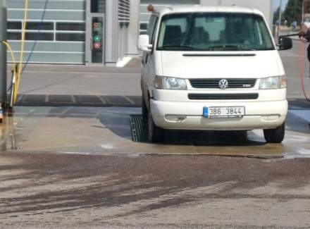 Volkswagen - Caravelle