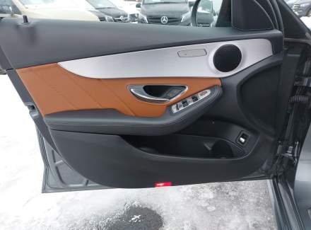 Mercedes-Benz - C-class