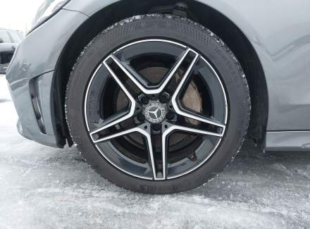 Mercedes-Benz - C-class