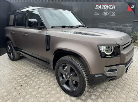Land Rover - Defender
