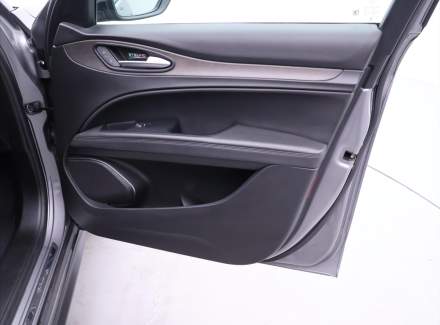 Alfa Romeo - Stelvio