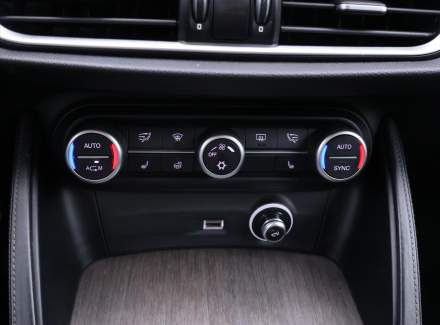 Alfa Romeo - Stelvio