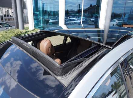 Mercedes-Benz - S-class