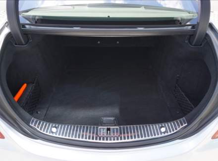 Mercedes-Benz - S-class