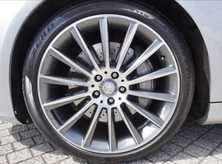 Mercedes-Benz - S-class