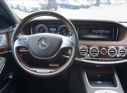 Mercedes-Benz - S-class