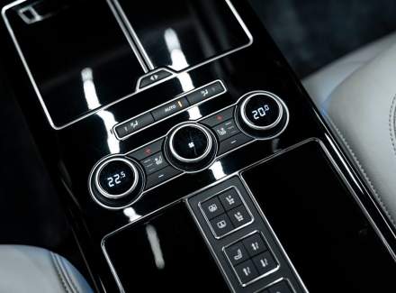 Land Rover - Range Rover