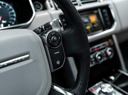 Land Rover - Range Rover