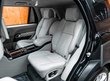 Land Rover - Range Rover