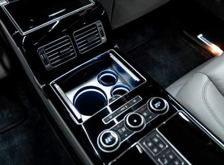 Land Rover - Range Rover