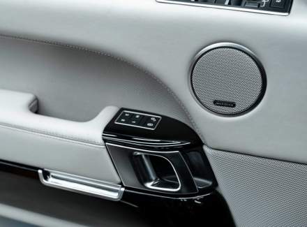 Land Rover - Range Rover