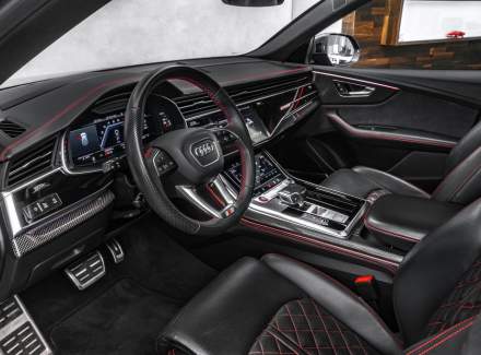 Audi - SQ8
