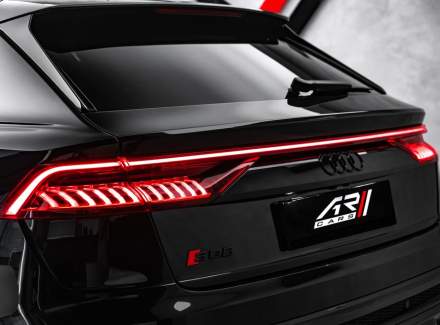 Audi - SQ8