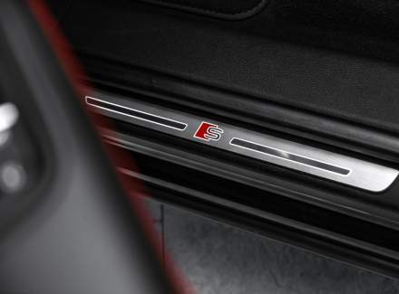 Audi - SQ8