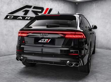 Audi - SQ8