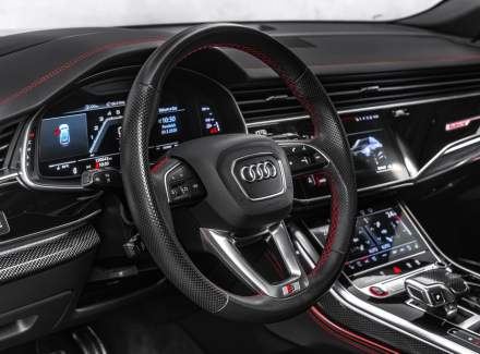 Audi - SQ8
