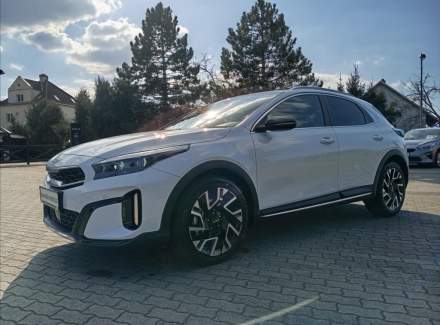 Kia - XCeed