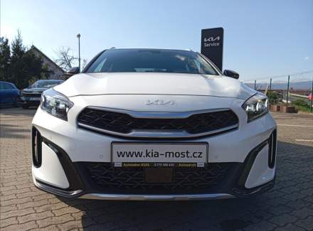 Kia - XCeed
