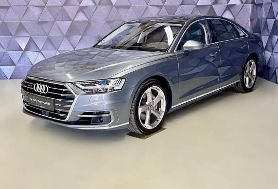 Audi - A8