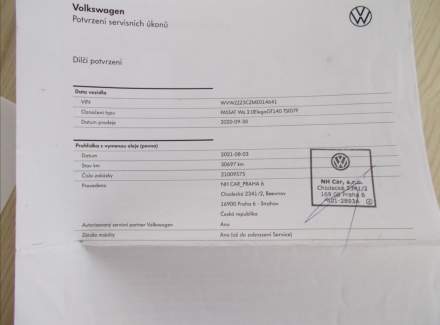 Volkswagen - Passat