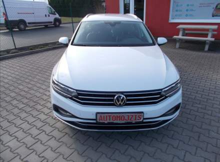 Volkswagen - Passat
