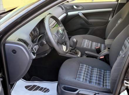 Škoda - Octavia