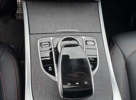 Mercedes-Benz - G-class