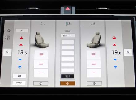 Land Rover - Range Rover Velar