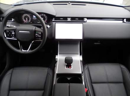 Land Rover - Range Rover Velar