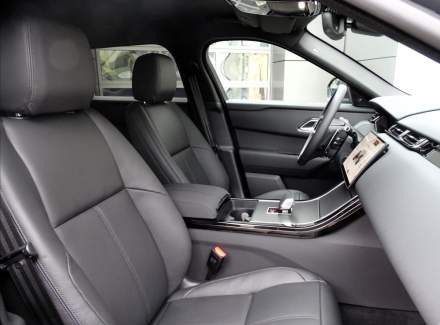 Land Rover - Range Rover Velar