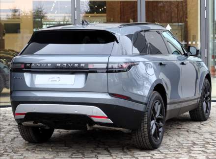 Land Rover - Range Rover Velar