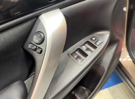 Mitsubishi - Eclipse