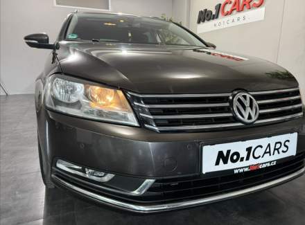 Volkswagen - Passat