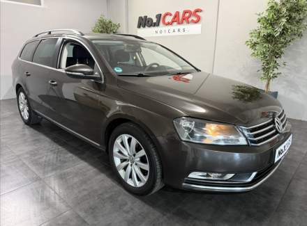 Volkswagen - Passat