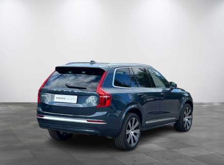 Volvo - XC90