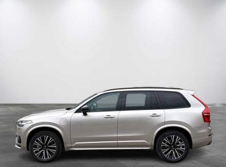 Volvo - XC90