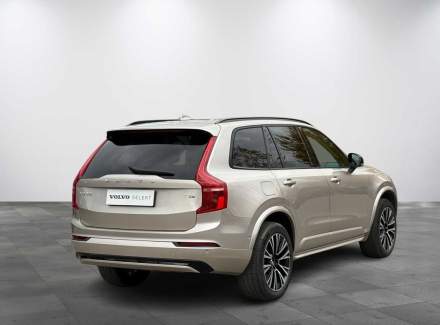 Volvo - XC90